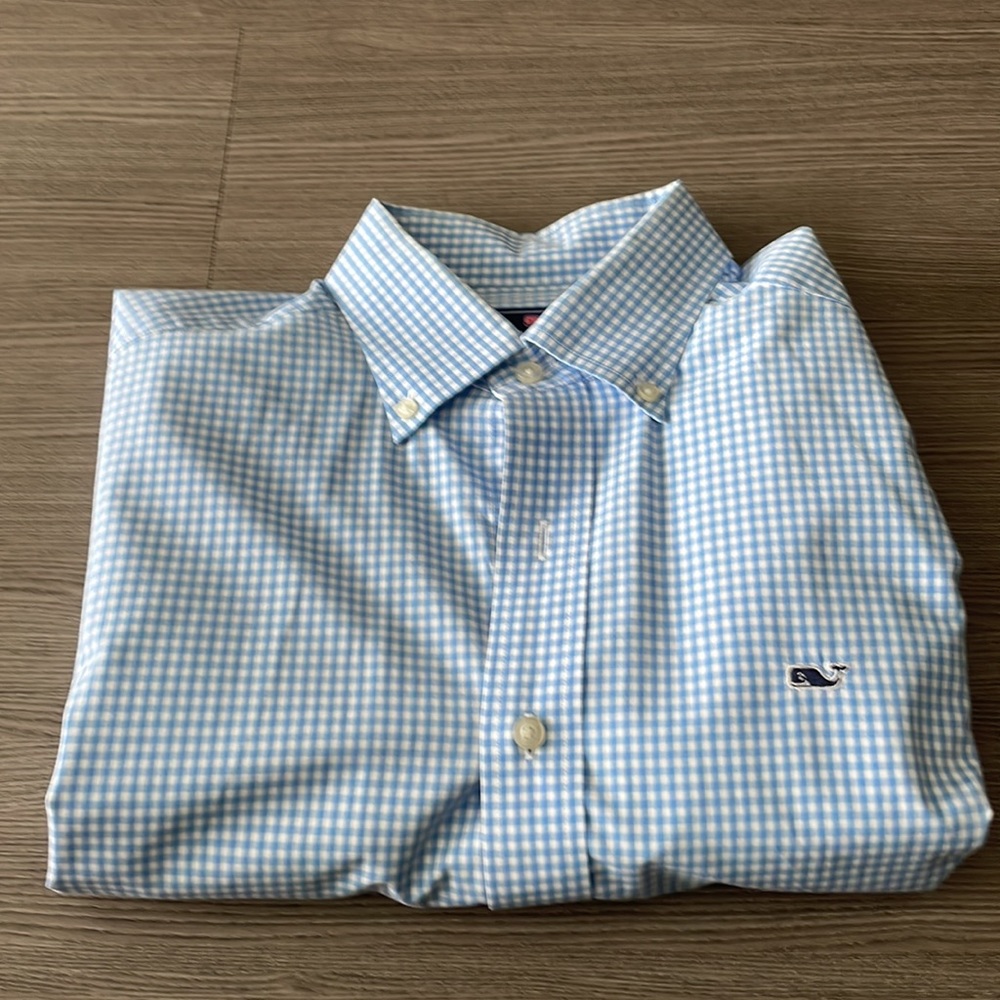 Vineyard, vines, button-down
